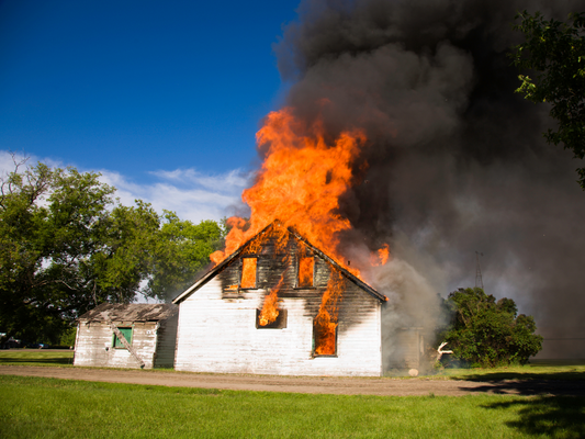 Emergency Fire Blanket: Your Essential Home Safety Gear